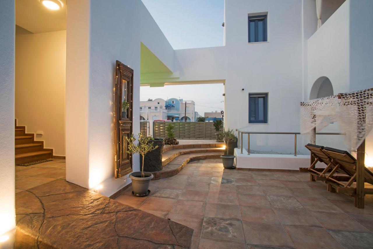 La Belle Vie - Santorini - Adults Only Lejlighed Kamári Eksteriør billede
