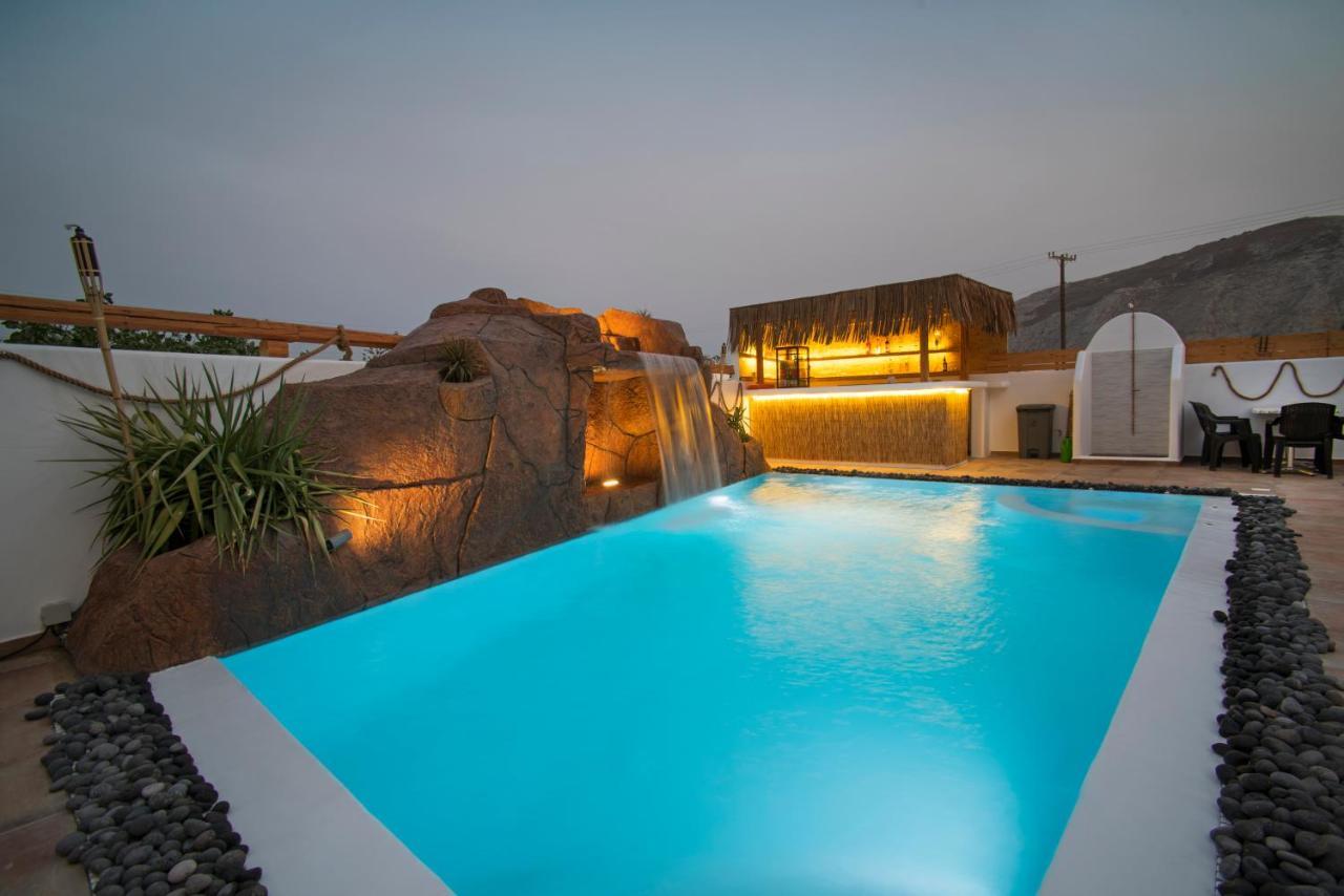 La Belle Vie - Santorini - Adults Only Lejlighed Kamári Eksteriør billede