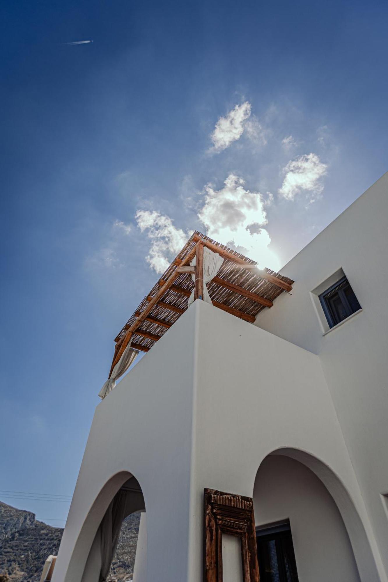 La Belle Vie - Santorini - Adults Only Lejlighed Kamári Eksteriør billede